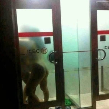 要优雅不要污：脑洞突破天际 这些看剧的人真会玩